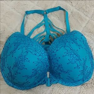 Victoria Secret 34DDD